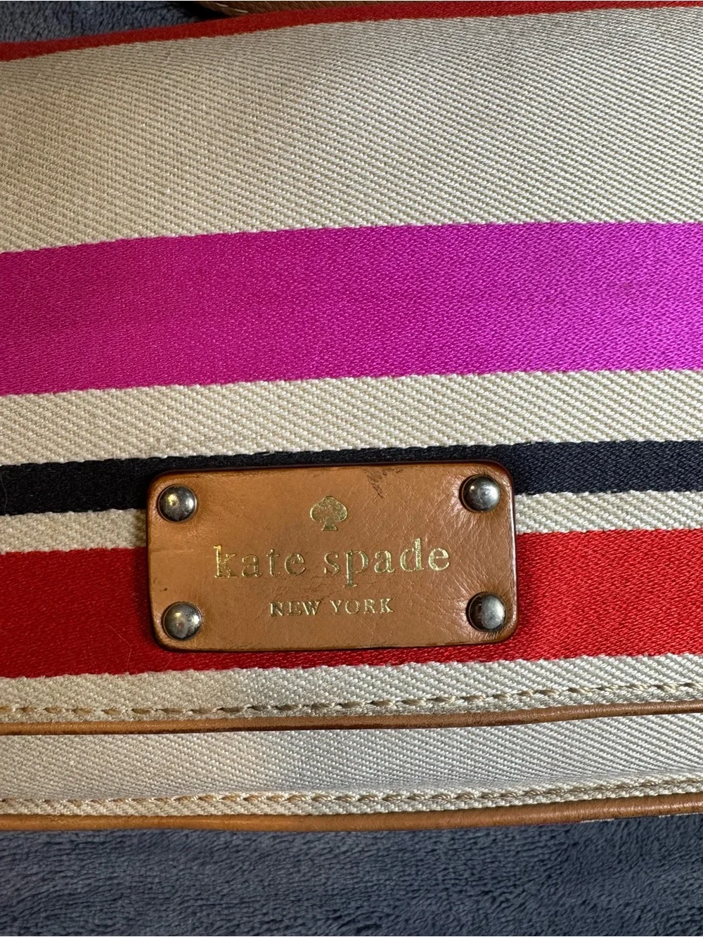 Kate Spade Fynn Crossbody inOak Island Stripe